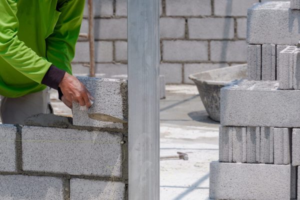 cropped-image-of-bricklayer-making-interior-brick-2025-03-11-03-34-26-utc